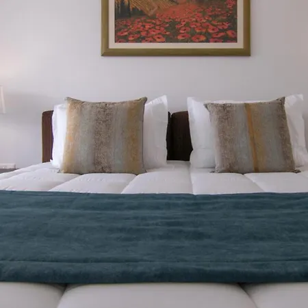 Apartment 2 Bedroom Apartment, Semeli Complex- By Imh Travel & Tours *