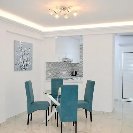 Apartment 2 Bedroom Apartment, Semeli Complex- By Imh Travel & Tours